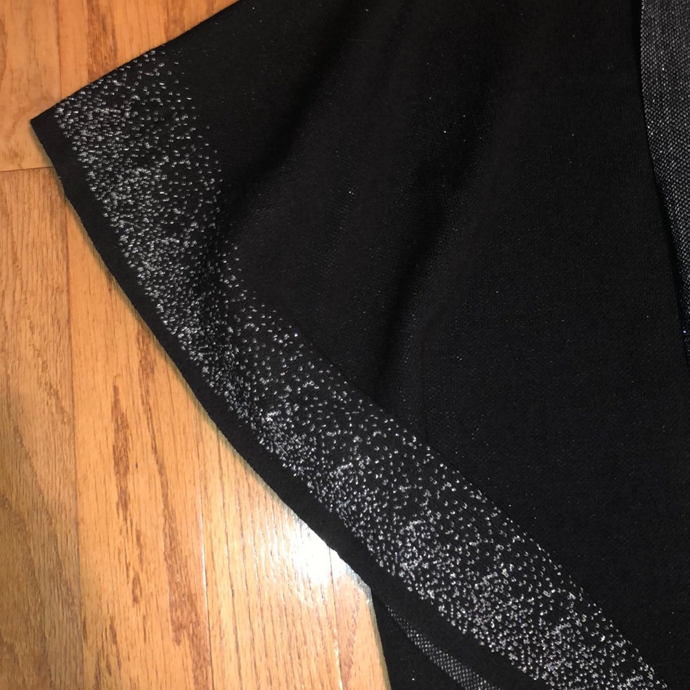 Cardigan - Picture 2 of 3